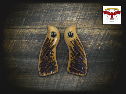 RUGER SPEED-SIX 6 Magna-Tusk™ PREMIUM AGED STAG GRIPS
