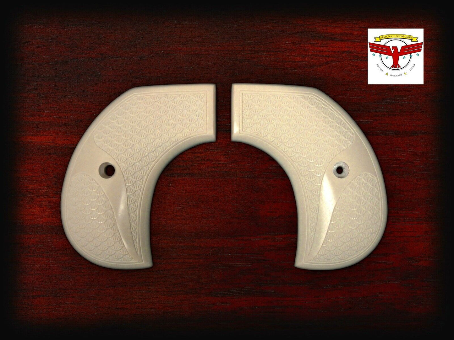 RUGER BIRDSHEAD VAQUERO, NEW VAQUERO, & WRANGLER GRIPS ~ Mg Tsk FISHSCALE IVORY